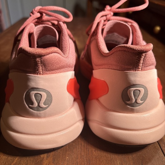 lululemon athletica Shoes - Lululemon Bliss feel Running Shoes Sz 6. Pink EUC